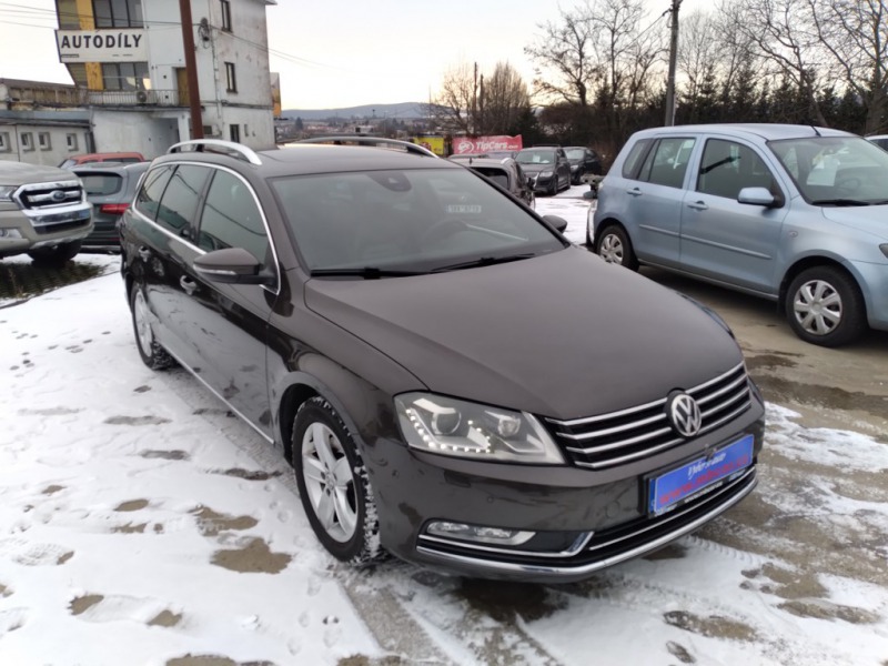 Volkswagen Passat Variant 2.0 TDI MANUÁL EX