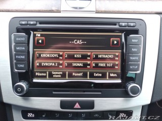 Volkswagen Passat Variant 2.0 TDI MANUÁL EX 2012