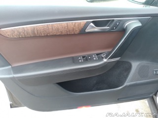 Volkswagen Passat Variant 2.0 TDI MANUÁL EX 2012