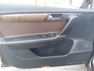 Volkswagen Passat Variant 2.0 TDI MANUÁL EX 2012