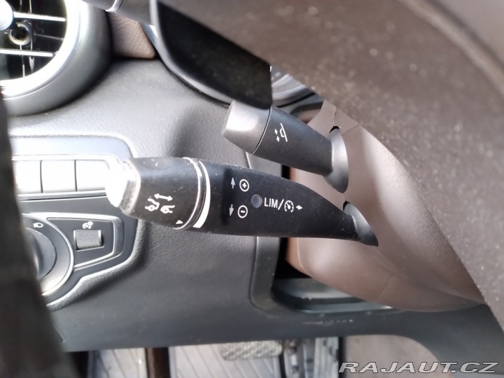 Mercedes-Benz GLC 350e 4 MATIC PLUG-IN HYBR 2017