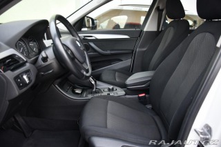 BMW X1 SDRIVE18I SERVISNÍ KNÍŽKA 2019
