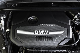 BMW X1 SDRIVE18I SERVISNÍ KNÍŽKA 2019