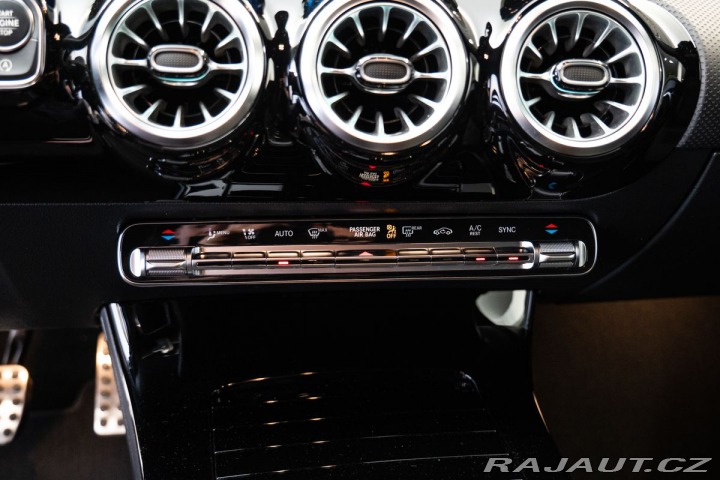 Mercedes-Benz CLA 200 d 2023