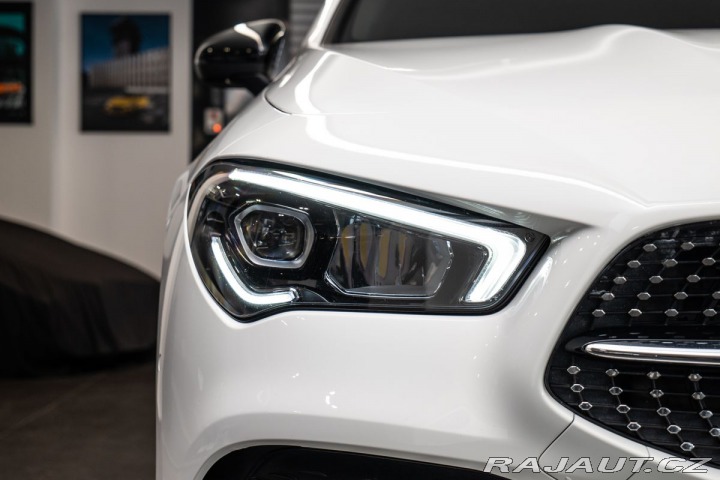 Mercedes-Benz CLA 200 d 1800