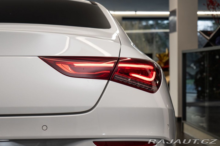 Mercedes-Benz CLA 200 d 1800