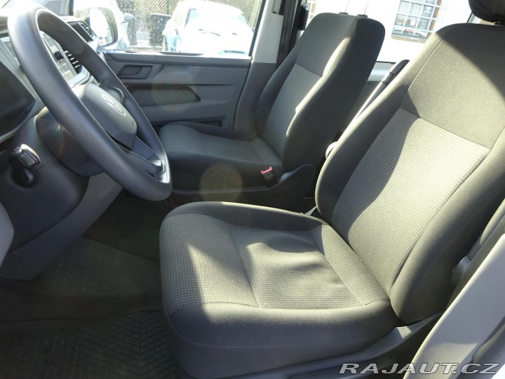 Volkswagen Transporter 2.0TDI 81kW * 8 MÍST * TA 2020