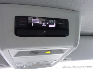 Volkswagen Transporter 2.0TDI 81kW * 8 MÍST * TA 2020