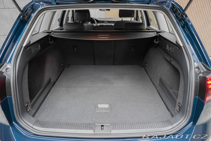 Volkswagen Passat 1.5 TSI BUSINESS*ACC*DPH* 2022