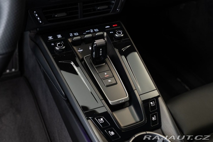 Porsche 911 (992.2) Carrera 4 GTS TEC 1800