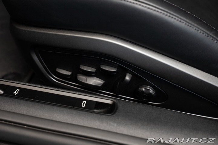 Porsche 911 (992.2) Carrera 4 GTS TEC 1800