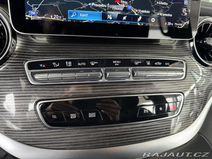 Mercedes-Benz V V300d L*Webasto*REZERVACE 2023