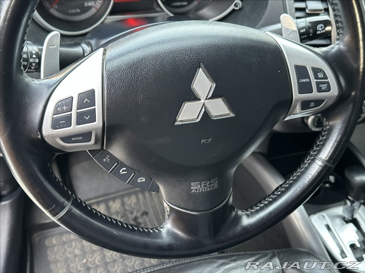 Mitsubishi Outlander 2,4 170PS  Instyle A/T 4x 2010