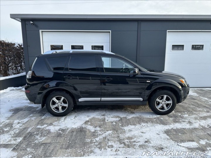 Mitsubishi Outlander 2,4 170PS  Instyle A/T 4x 2010