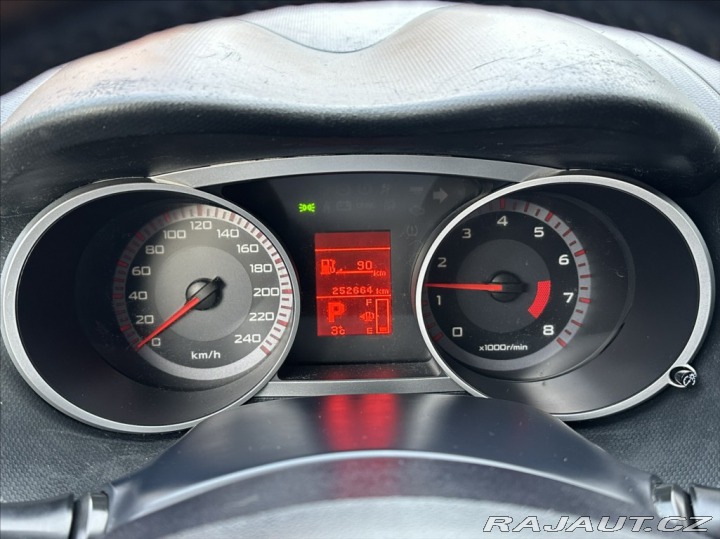 Mitsubishi Outlander 2,4 170PS  Instyle A/T 4x 2010