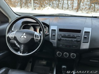 Mitsubishi Outlander 2,4 170PS Instyle A/T 4x 2010