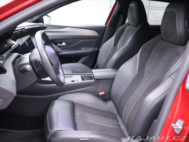 Peugeot 408 1,2 PT 96kW GT-Line CZ LE 2024