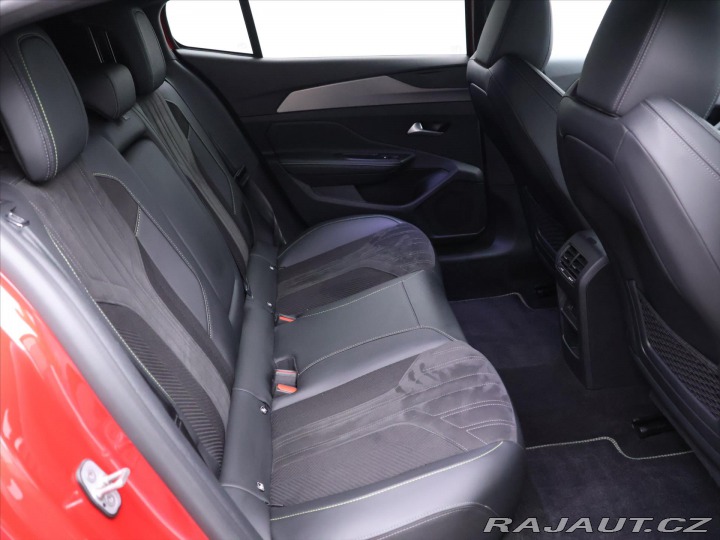 Peugeot 408 1,2 PT 96kW GT-Line CZ LE 2024