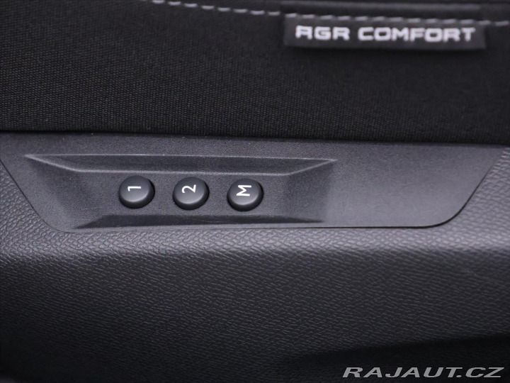 Peugeot 408 1,2 PT 96kW GT-Line CZ LE 2024