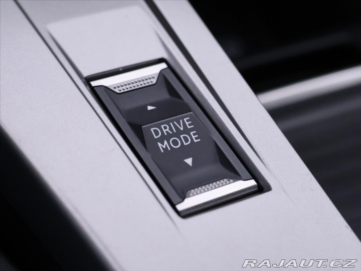 Peugeot 408 1,2 PT 96kW GT-Line CZ LE 2024