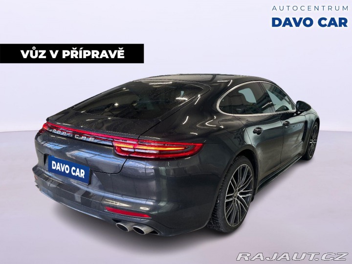 Porsche Panamera 4,0 310kW Chrono Bose CZ 2017