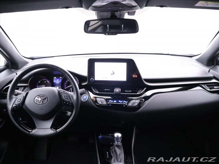 Toyota C-HR 1,8 Hybrid 90KW Style CZ 2023