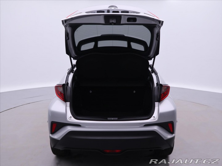 Toyota C-HR 1,8 Hybrid 90KW Style CZ 2023