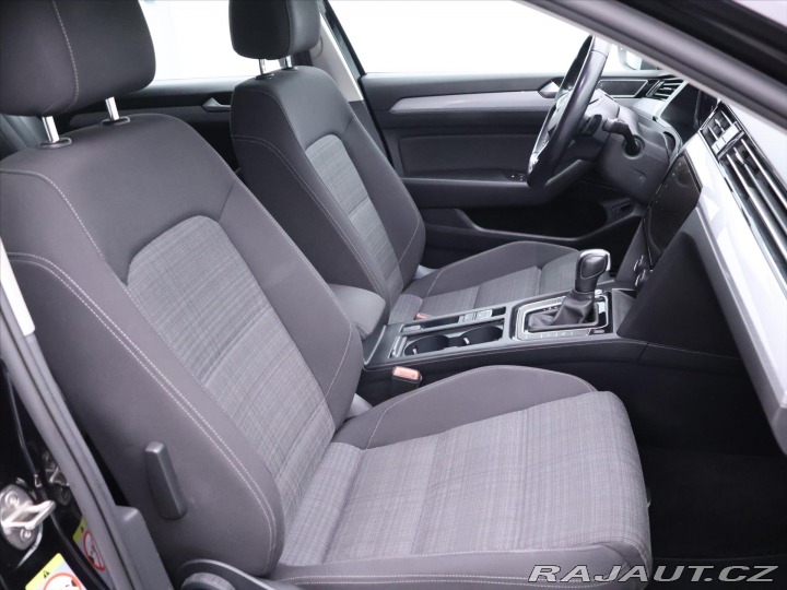 Volkswagen Passat 2,0 TDI 140KW DSG Bussine 2020