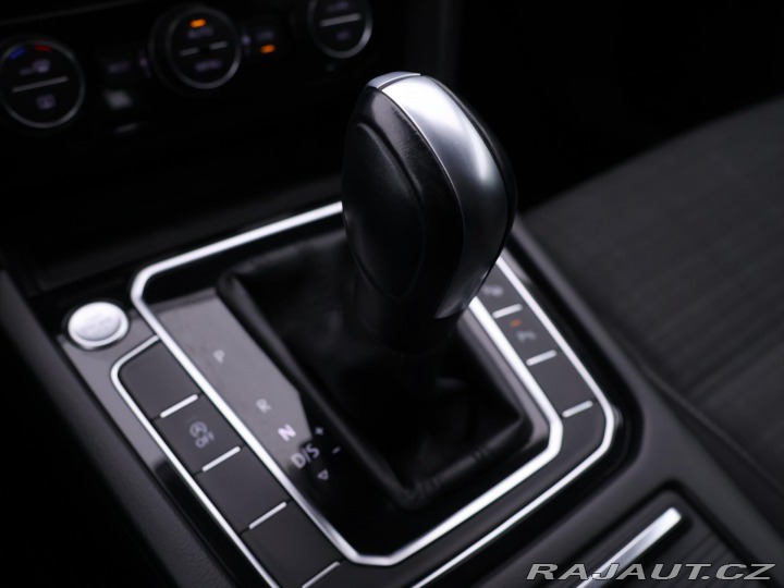 Volkswagen Passat 2,0 TDI 140KW DSG Bussine 2020