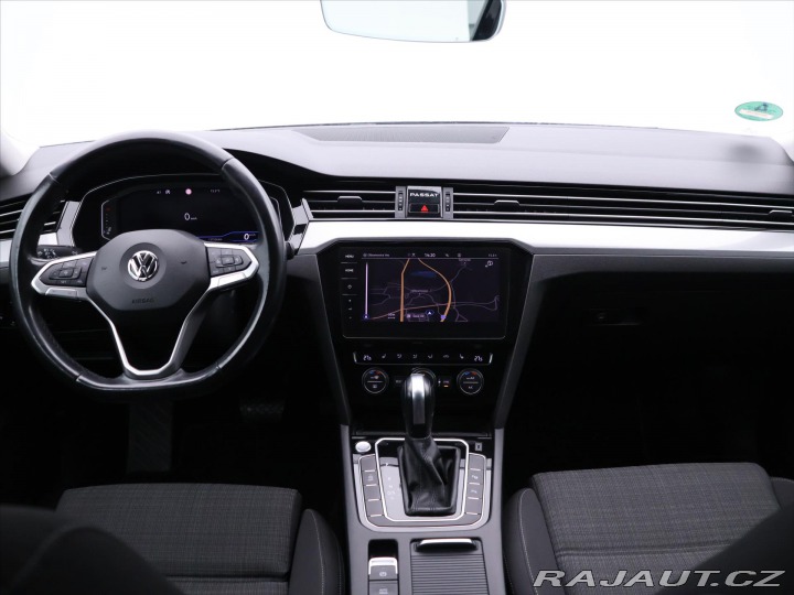 Volkswagen Passat 2,0 TDI 140KW DSG Bussine 2020