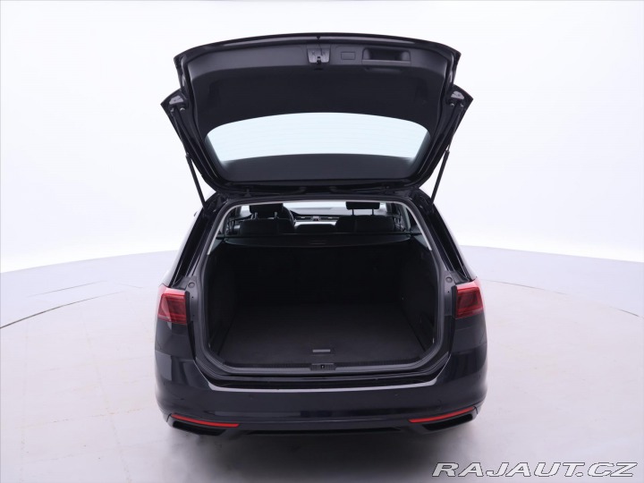 Volkswagen Passat 2,0 TDI 140KW DSG Bussine 2020