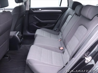 Volkswagen Passat 2,0 TDI 140KW DSG Bussine 2020