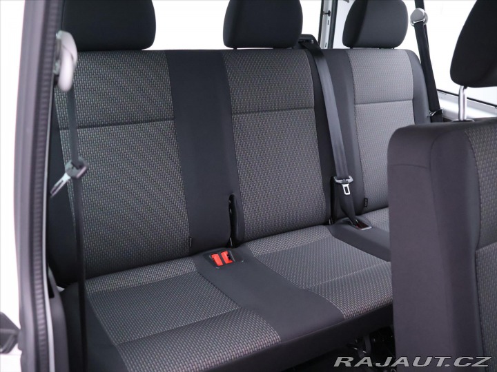Volkswagen Transporter 2,0 TDI 81kW Klima 9-Míst 2022