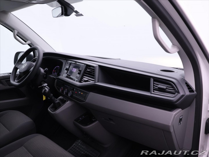 Volkswagen Transporter 2,0 TDI 81kW Klima 9-Míst 2022