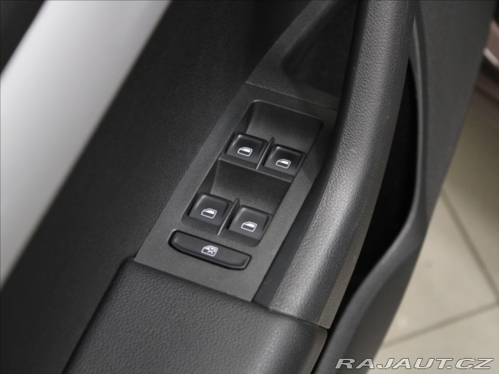 Škoda Octavia 2,0 TDi 110kW Elegance TA 2015