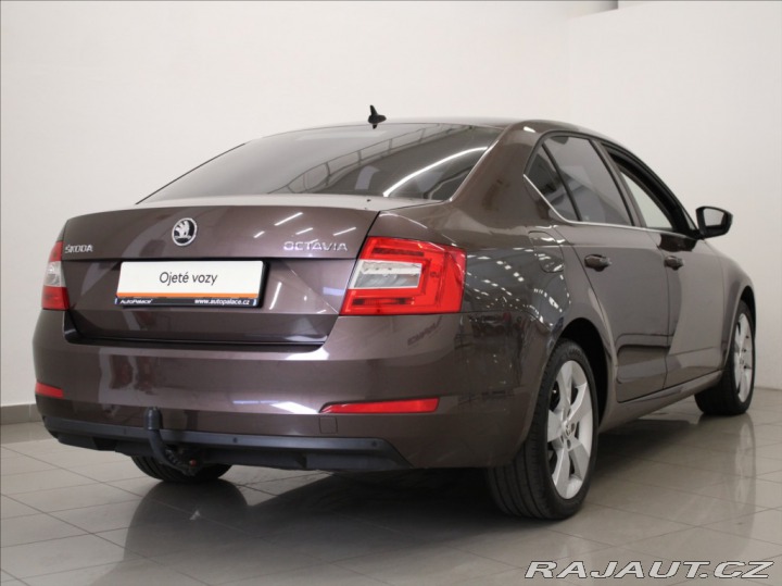 Škoda Octavia 2,0 TDi 110kW Elegance TA 2015