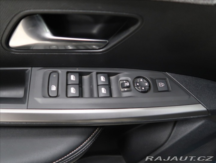 Peugeot 3008 1,2 ALLURE Hybrid 145 e-D 2024