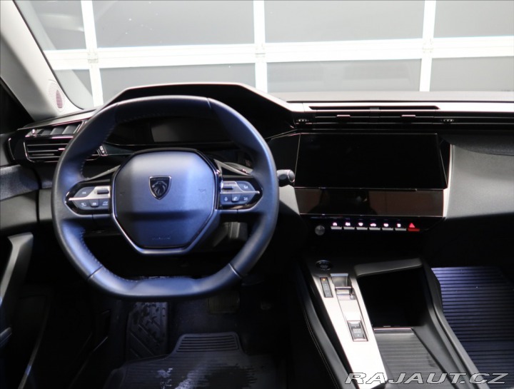 Peugeot 308 1,2 SW ALLURE PureTech 13 2024