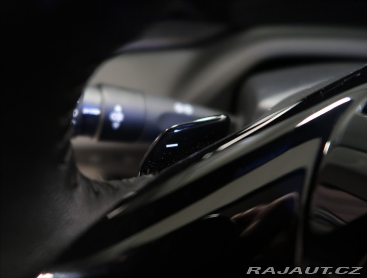 Peugeot 308 1,2 SW ALLURE PureTech 13 2024