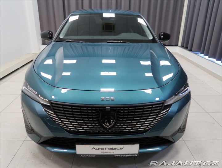 Peugeot 308 1,2 PT AT ALLURE NAVI KAM 2024