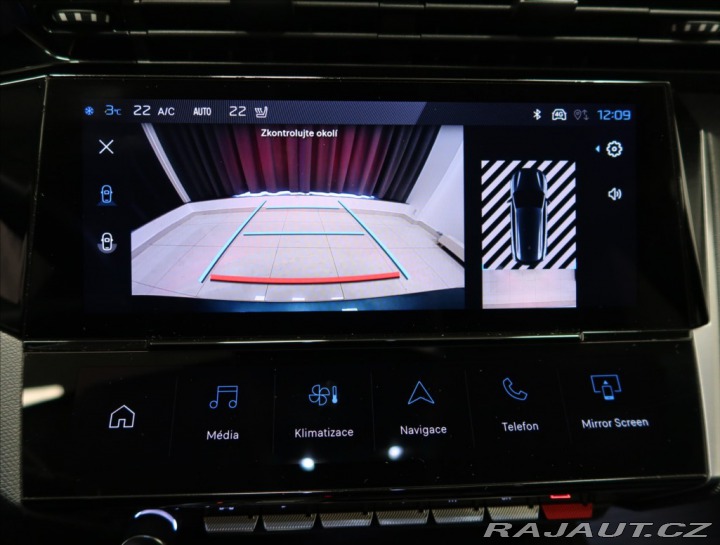 Peugeot 308 1,2 PT AT ALLURE NAVI KAM 2024