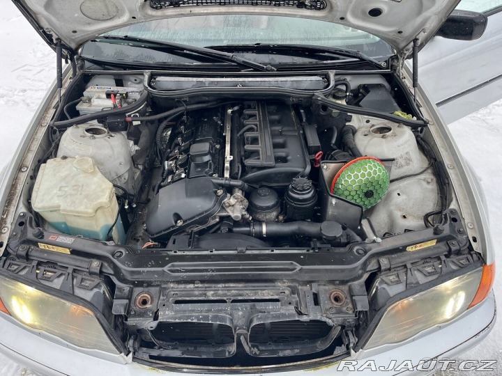 BMW 3 3,0 e46 330i MPaket M54 1800