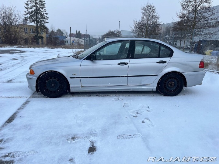 BMW 3 3,0 e46 330i MPaket M54 1800