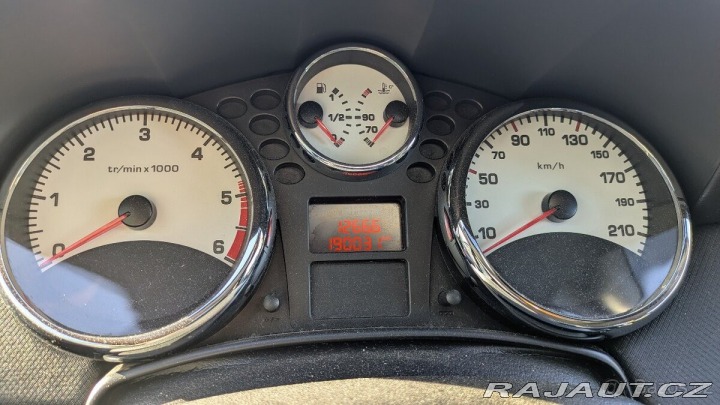 Peugeot 207 1,6   Hdi (typ 9HP 68 kW) 2011