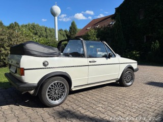 Volkswagen Golf 1,8   benzín 66 kw 1800