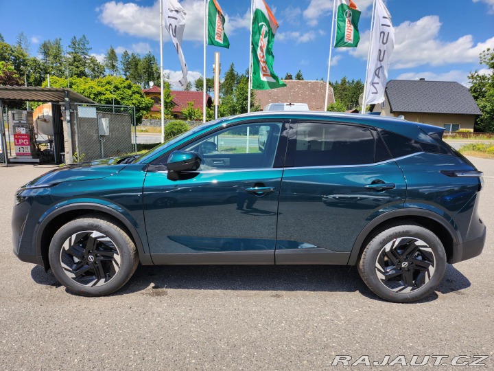Nissan Qashqai N-Connecta 158k,AT,CCS ka 2026