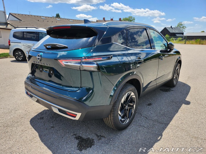 Nissan Qashqai N-Connecta 158k,AT,CCS ka 2026