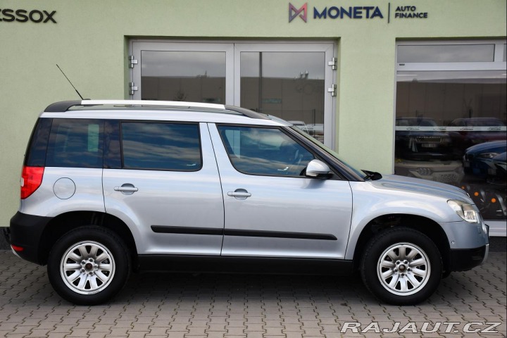 Škoda Yeti 2.0TDi DSG 4X4 TAŽNÉ PANO 2010
