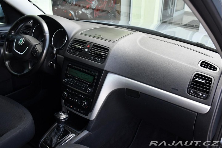 Škoda Yeti 2.0TDi DSG 4X4 TAŽNÉ PANO 2010