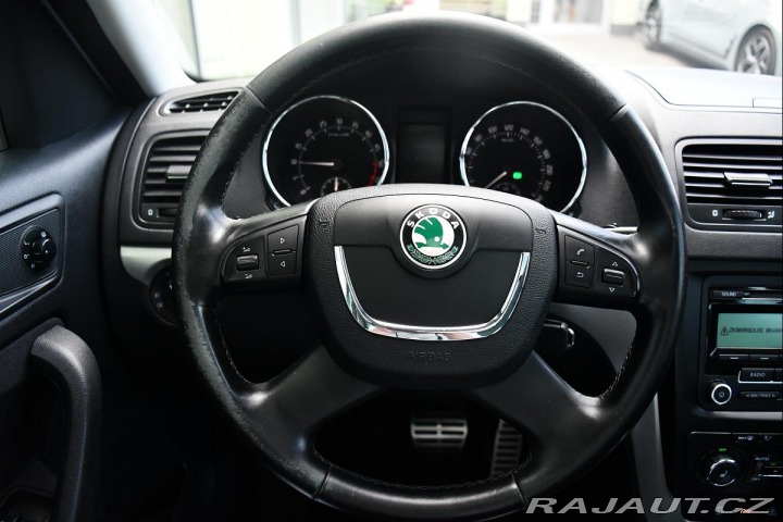 Škoda Yeti 2.0TDi DSG 4X4 TAŽNÉ PANO 2010